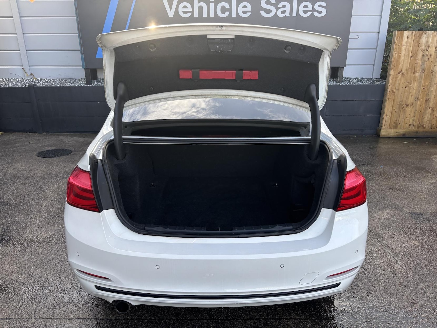 Used BMW 3 Series 2016 for sale - 76480159: Photo 25