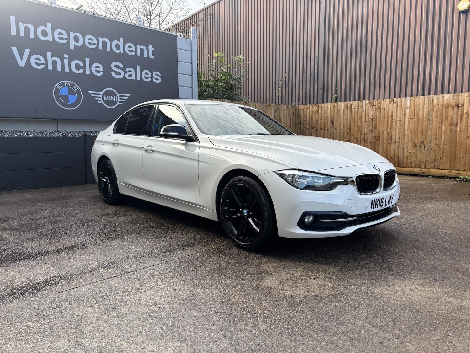 Used BMW 3 Series 2016 for sale - 76480159: Photo 9