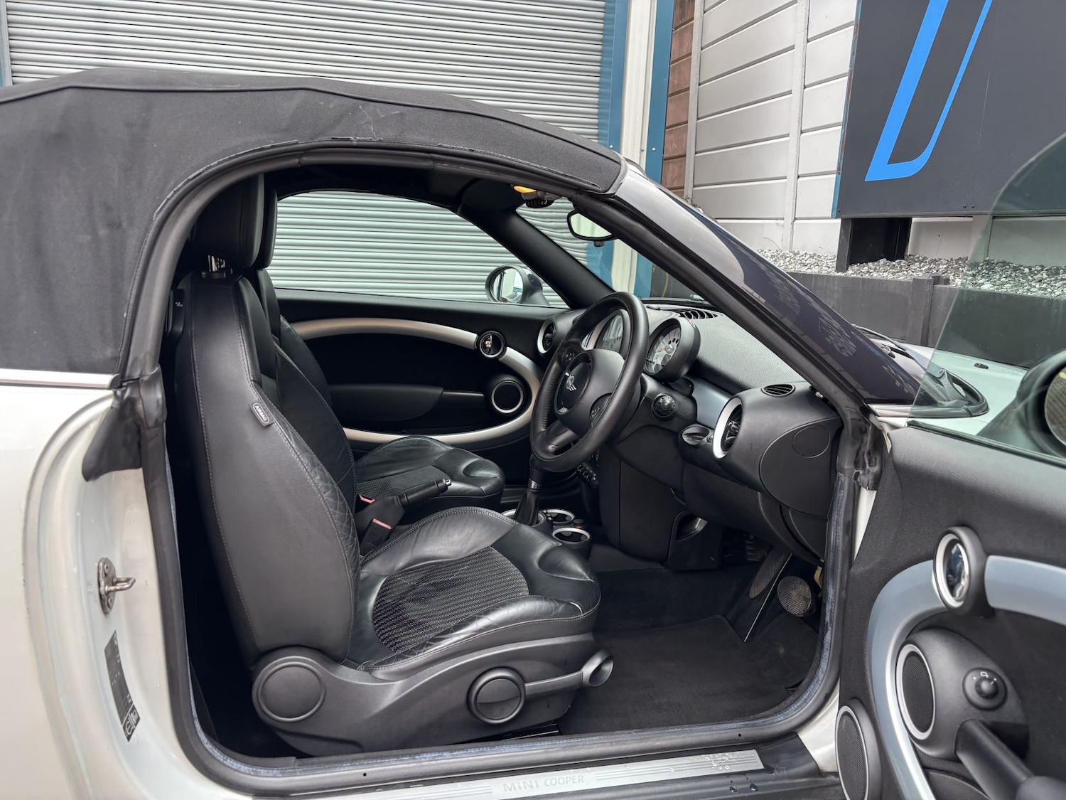 Used MINI Roadster 2012 for sale - 77903525: Photo 35