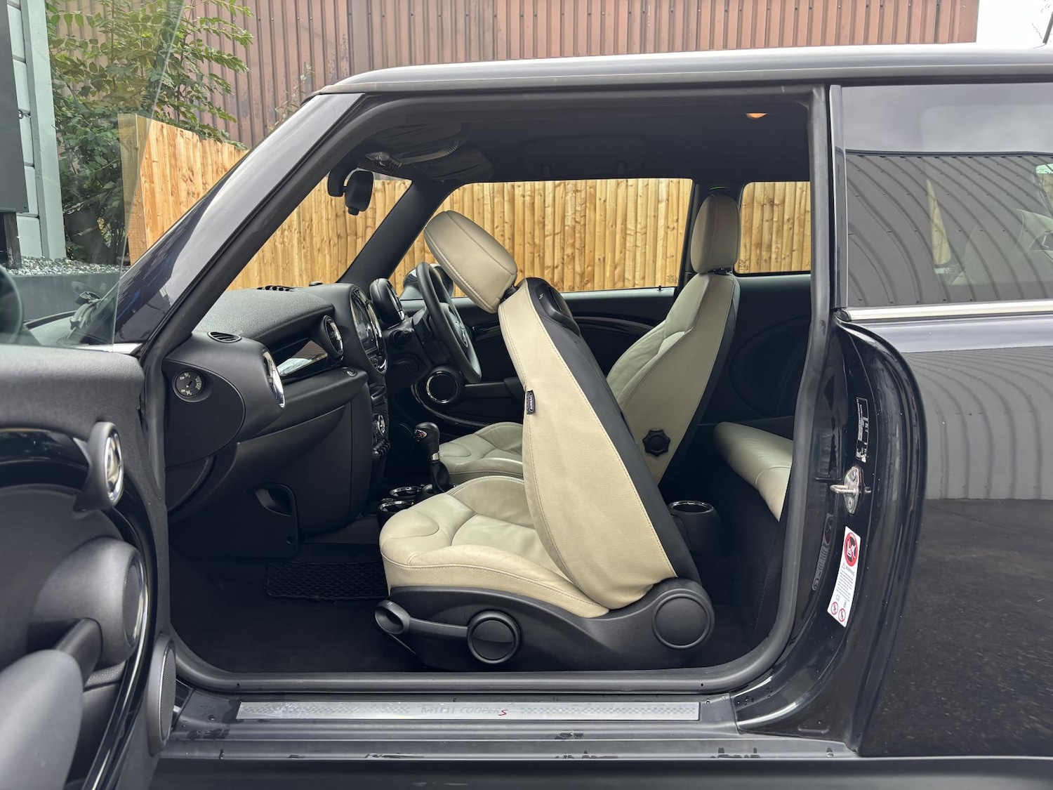 Used MINI Hatch 2013 for sale - 76517865: Photo 24