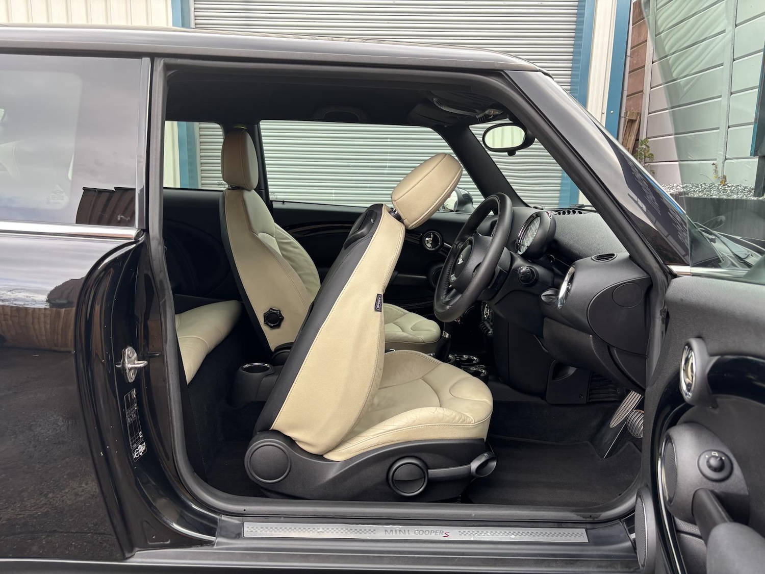 Used MINI Hatch 2013 for sale - 76517865: Photo 30