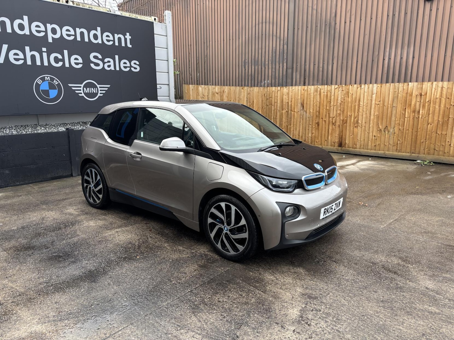Used BMW i3 2015 for sale - 77195439: Photo 14