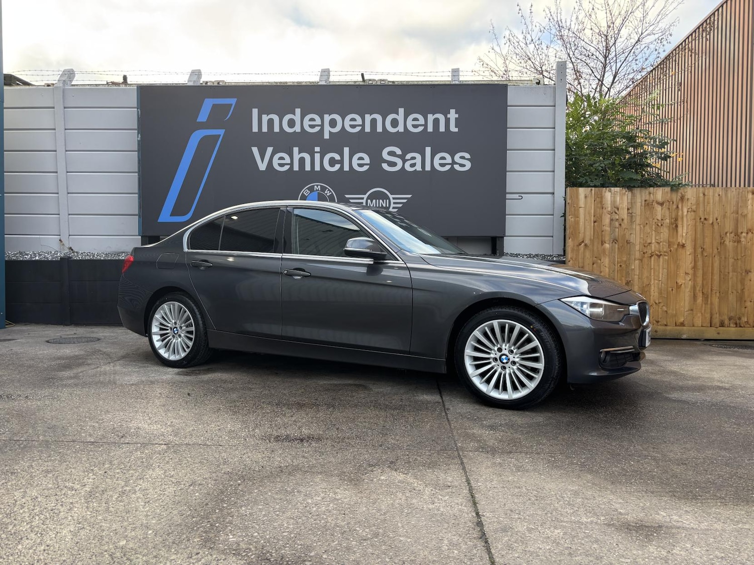 Used BMW 3 Series 2013 for sale - 76504791: Photo 11