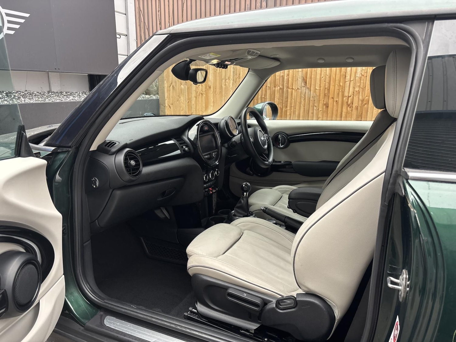 Used MINI Hatch 2017 for sale - 77487200: Photo 13