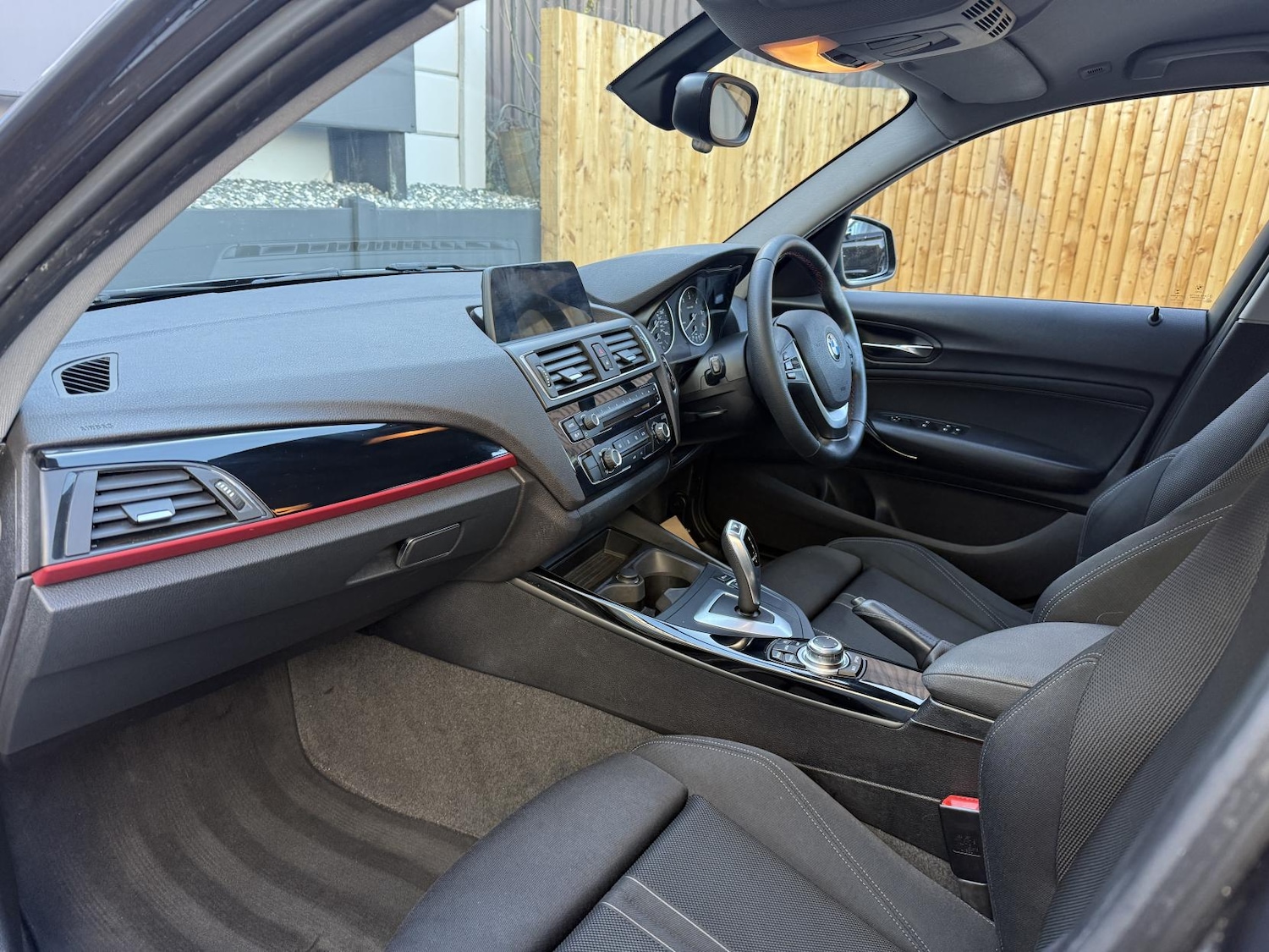 Used BMW 1 Series 2016 for sale - 76908413: Photo 2