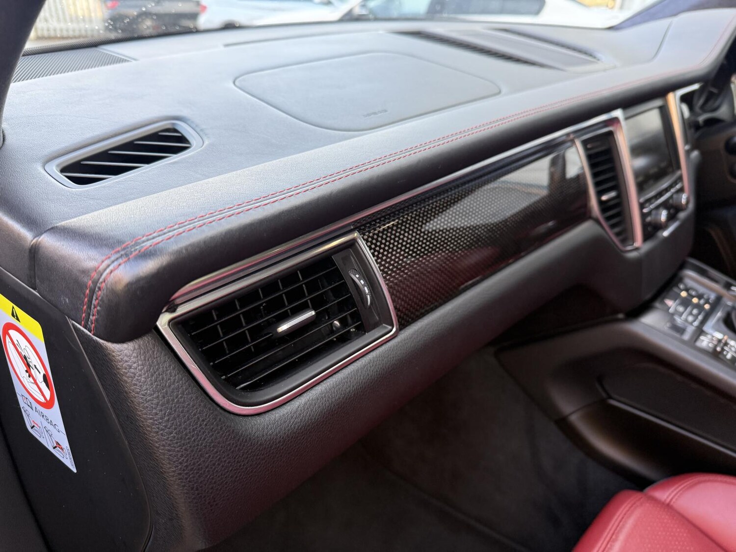 Used Porsche Macan 2015 for sale - 76363508: Photo 29