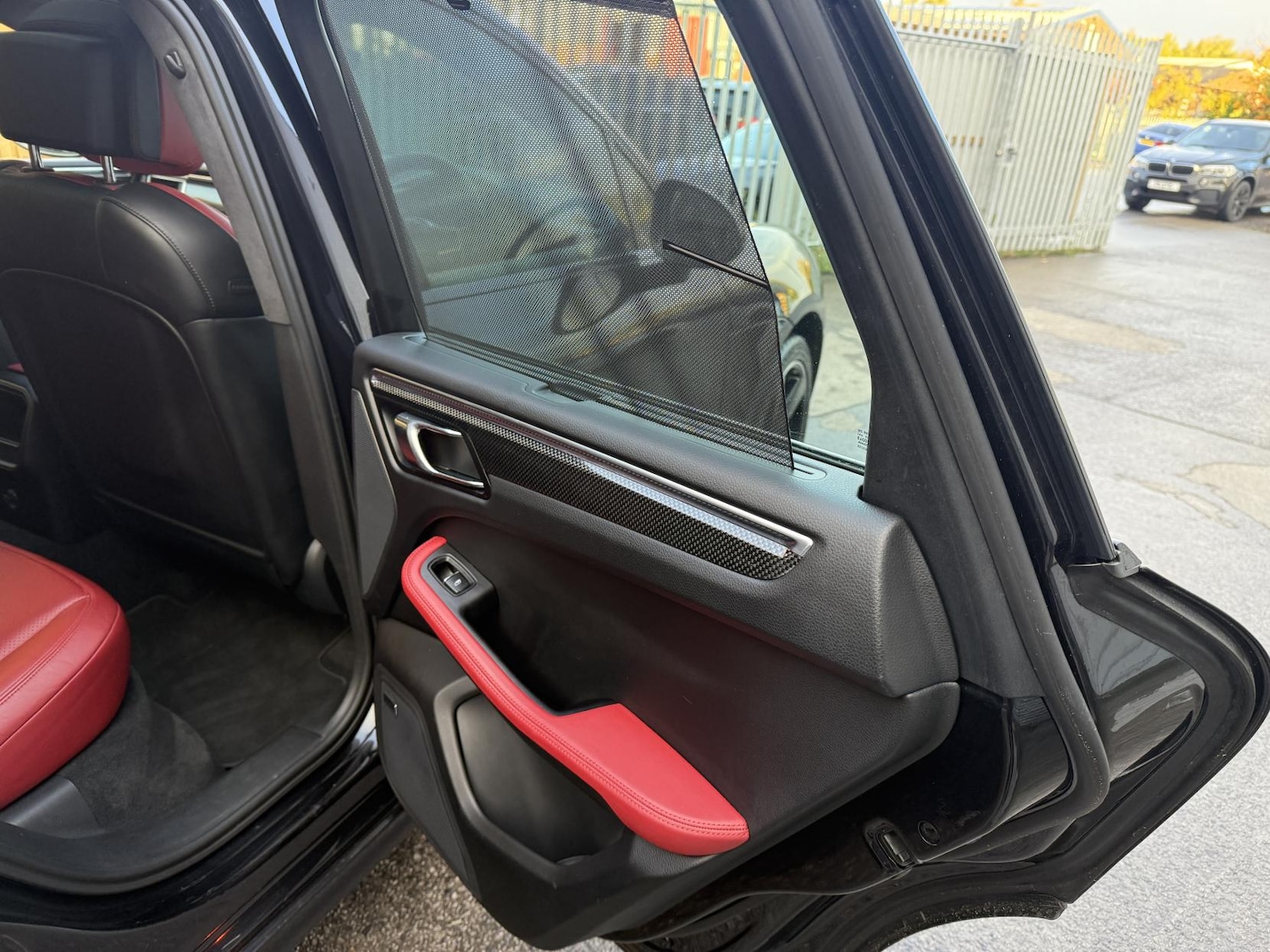 Used Porsche Macan 2015 for sale - 76363508: Photo 35