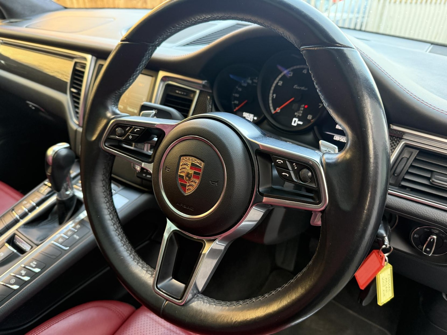 Used Porsche Macan 2015 for sale - 76363508: Photo 38
