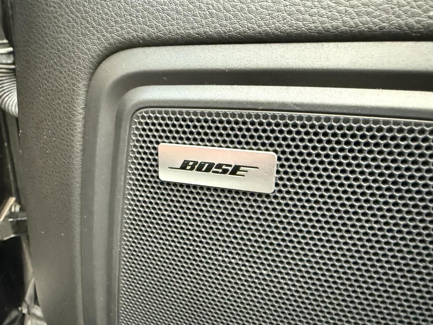 Used Porsche Macan 2015 for sale - 76363508: Photo 39