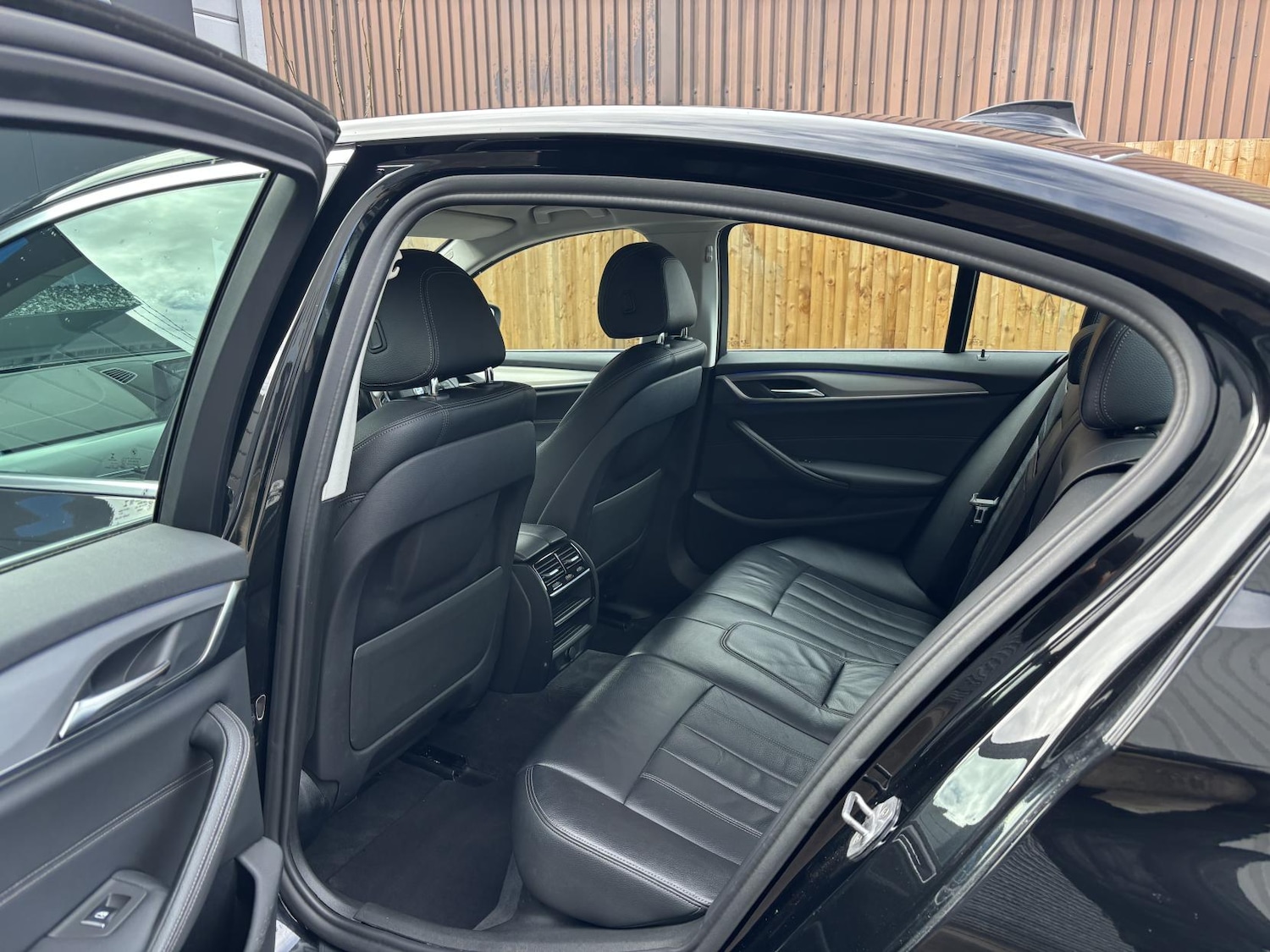 Used BMW 5 Series 2019 for sale - 77877853: Photo 15