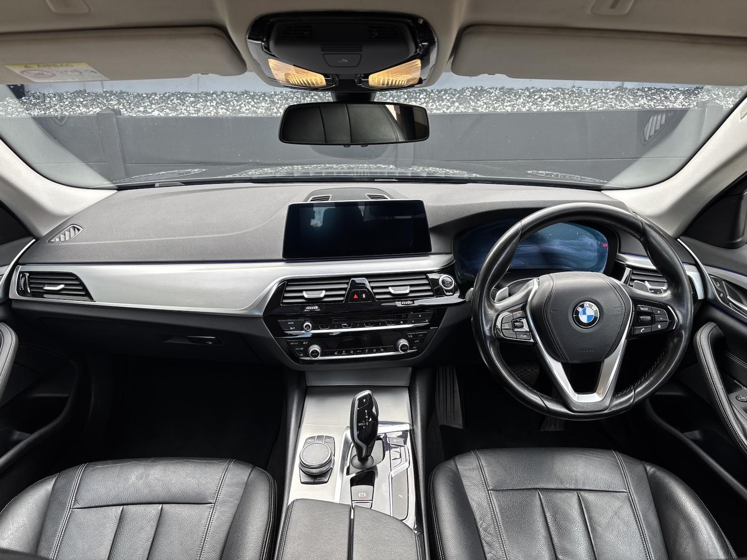 Used BMW 5 Series 2019 for sale - 77877853: Photo 2