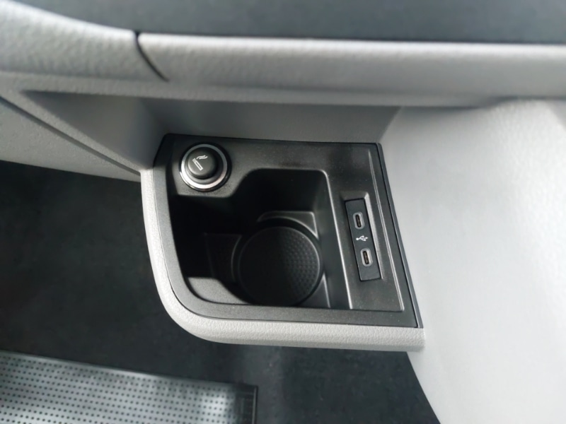 Used Volkswagen Transporter Shuttle 2024 for sale - 77999455: Photo 17