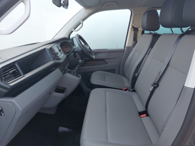 Used Volkswagen Transporter Shuttle 2024 for sale - 77999455: Photo 5