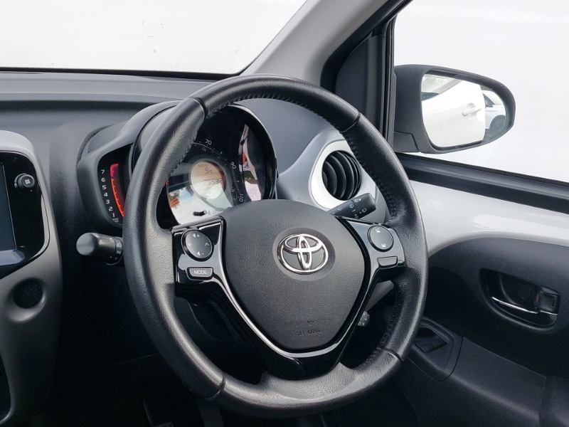 Used Toyota AYGO 2020 for sale - 76403526: Photo 10