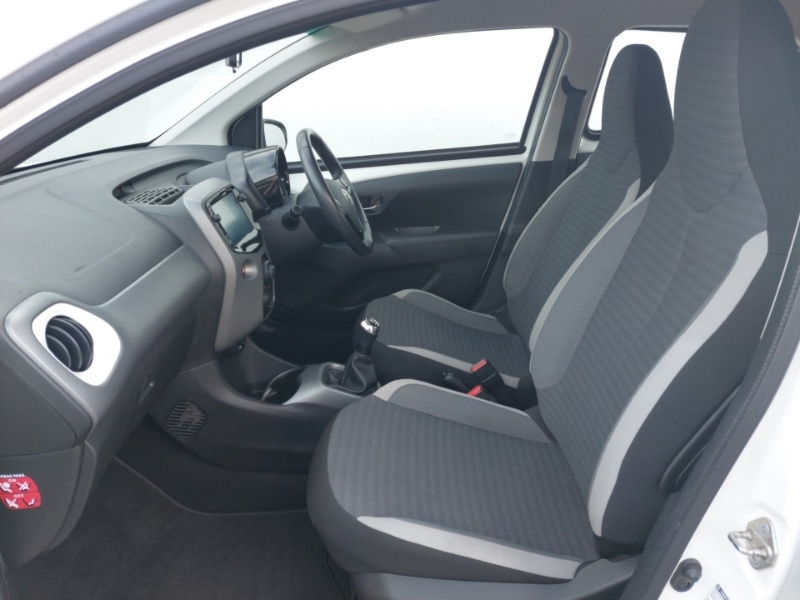 Used Toyota AYGO 2020 for sale - 76403526: Photo 5