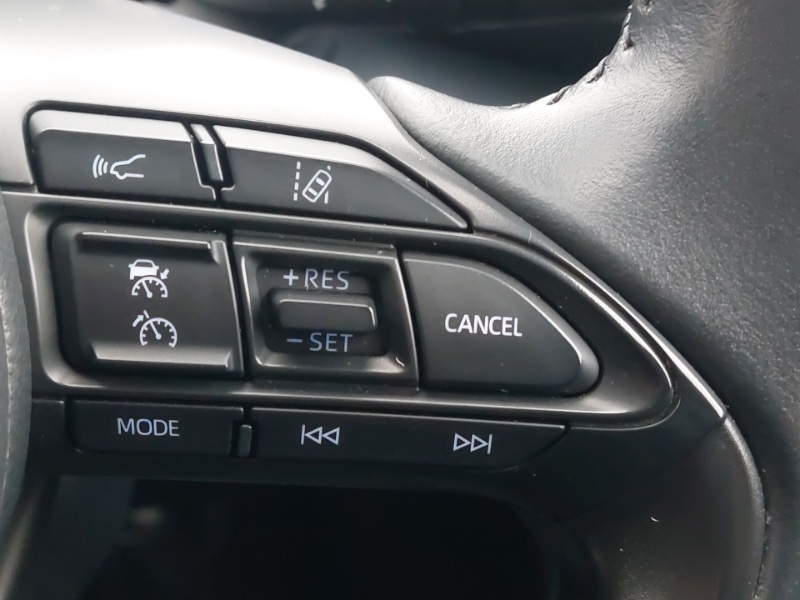 Used Toyota Yaris Cross 2022 for sale - 77251990: Photo 19