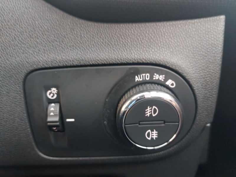 Used Vauxhall Crossland 2021 for sale - 76440252: Photo 18