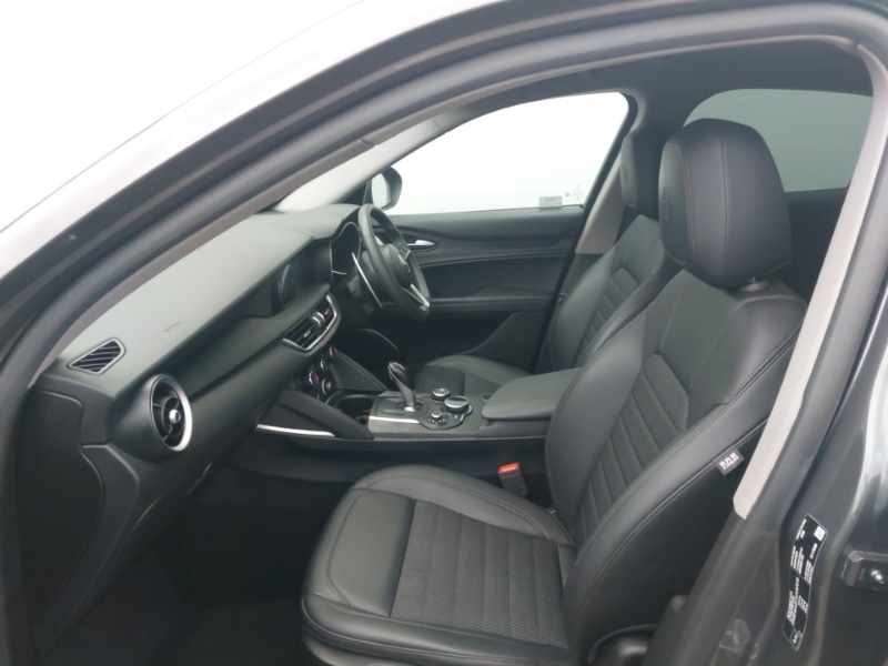 Used Alfa Romeo Stelvio 2020 for sale - 77081205: Photo 5