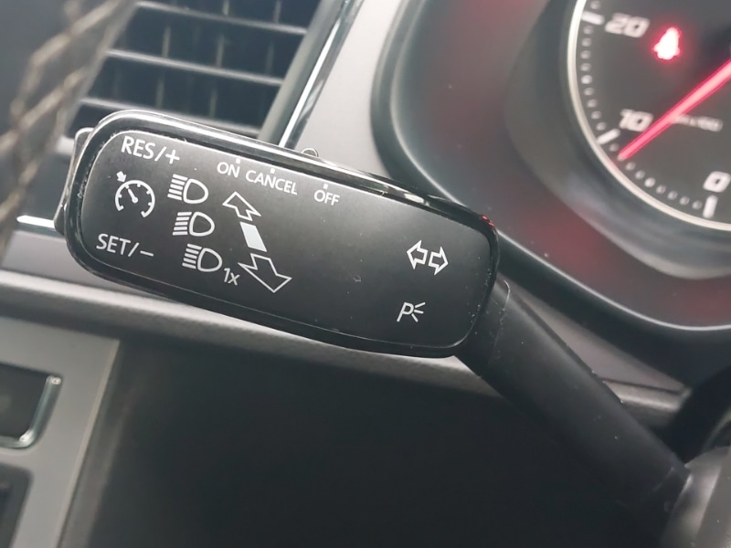 Used SEAT Leon 2018 for sale - 76556628: Photo 17