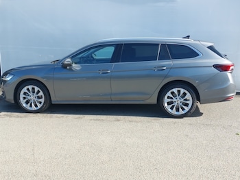 Used Skoda Superb 2024 for sale - 75513773: Photo