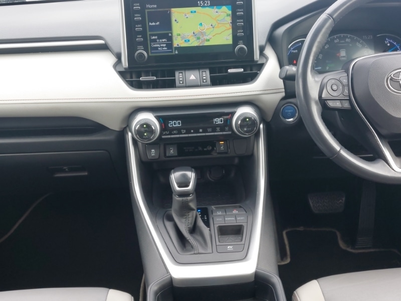 Used Toyota RAV4 2020 for sale - 76053365: Photo 10