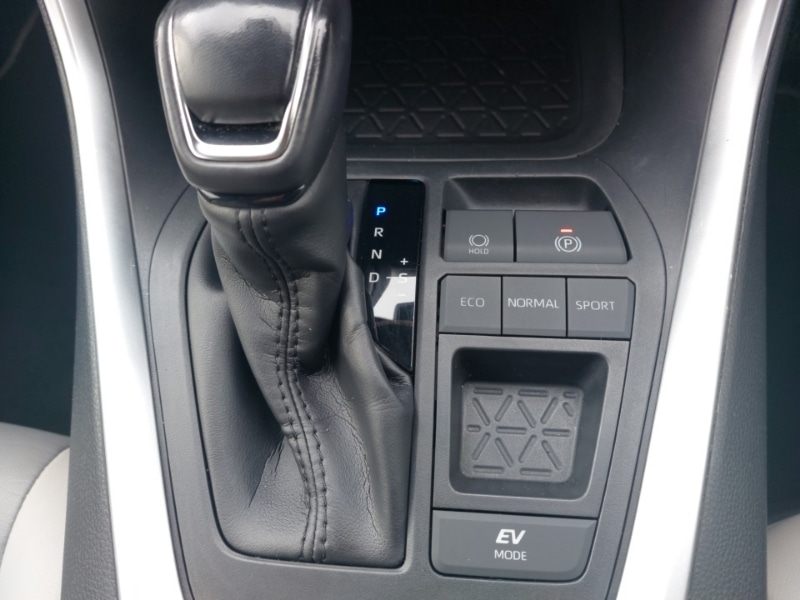 Used Toyota RAV4 2020 for sale - 76053365: Photo 18