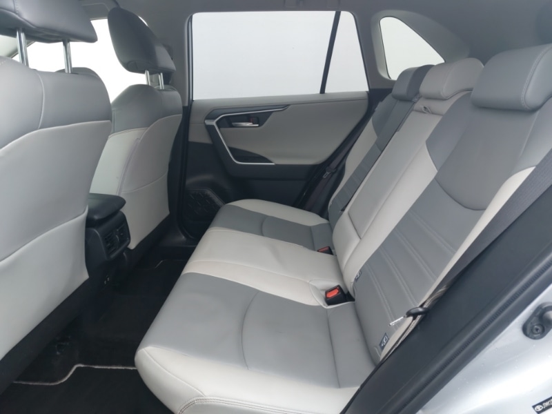 Used Toyota RAV4 2020 for sale - 76053365: Photo 6