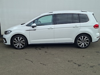 Used Volkswagen Touran 2022 for sale - 79529704: Photo