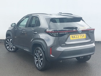 Used Toyota Yaris Cross 2023 for sale - 79468256: Photo