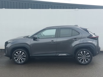 Used Toyota Yaris Cross 2023 for sale - 79468256: Photo