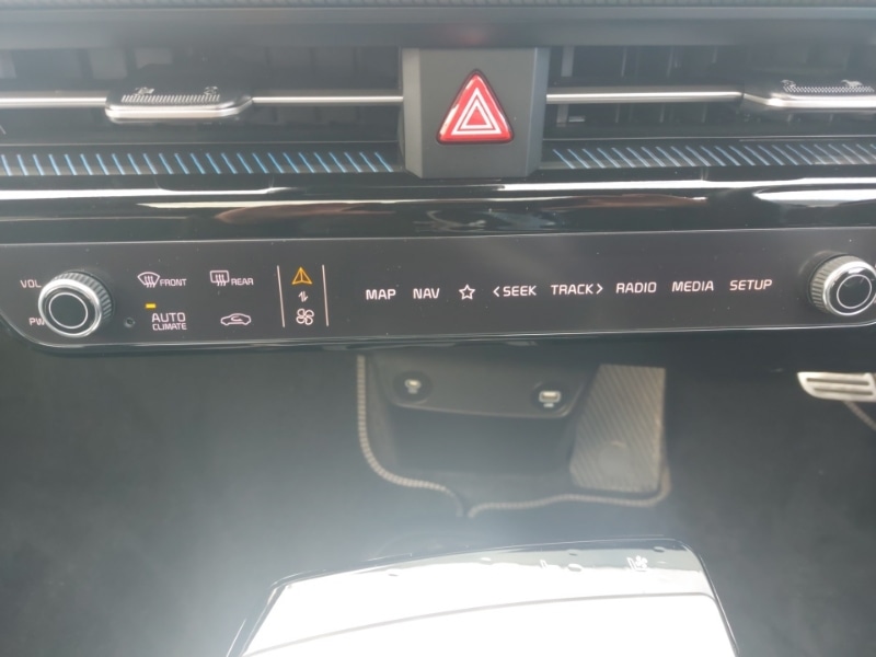 Used Kia EV6 2023 for sale - 76103575: Photo 15