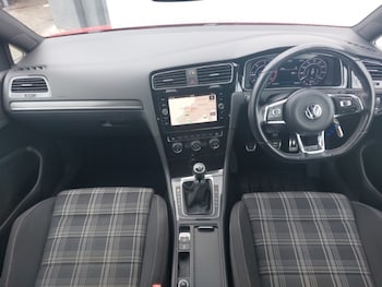 Used Volkswagen Golf 2018 for sale - 75707145: Photo