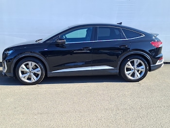 Used Audi Q4 e-tron 2022 for sale - 79201071: Photo