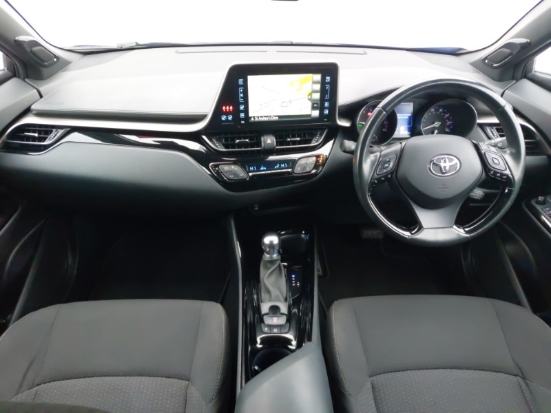 Used Toyota C-HR 2019 for sale - 76816364: Photo 2
