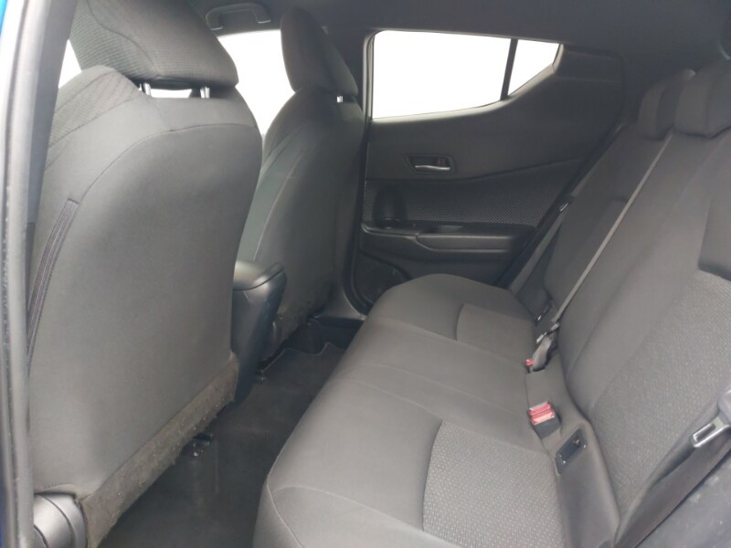 Used Toyota C-HR 2019 for sale - 76816364: Photo 6