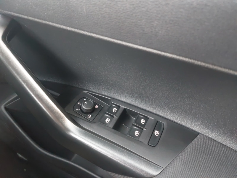 Used Volkswagen Polo 2023 for sale - 76737173: Photo 19