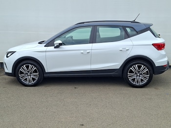 Used SEAT Arona 2023 for sale - 79070499: Photo
