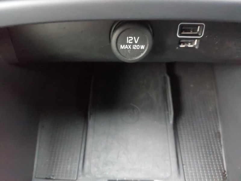 Used Volvo XC40 2023 for sale - 76779373: Photo 17