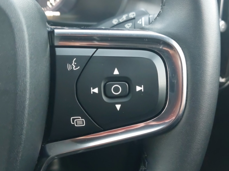 Used Volvo XC40 2023 for sale - 76779373: Photo 19