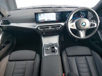 Used BMW 3 Series 2024 for sale - 77622984: Photo