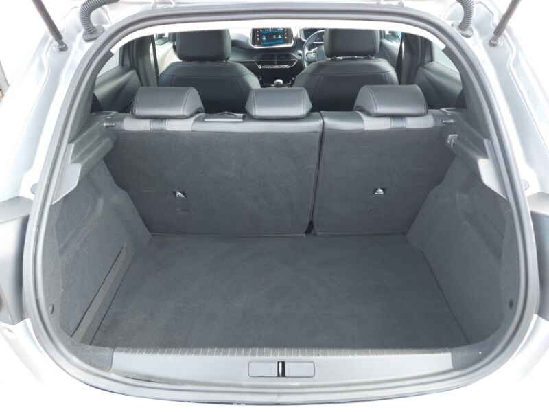 Used Peugeot 208 2021 for sale - 78156074: Photo 8