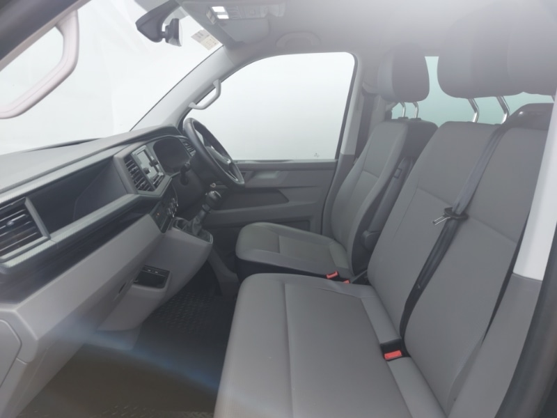 Used Volkswagen Transporter Shuttle 2024 for sale - 77992589: Photo 5