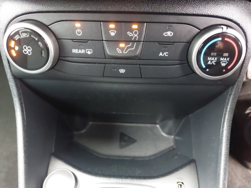 Used Ford Fiesta 2021 for sale - 77652160: Photo 16