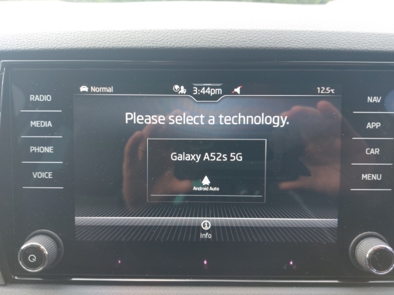 Used Skoda Karoq 2024 for sale - 78147237: Photo 14