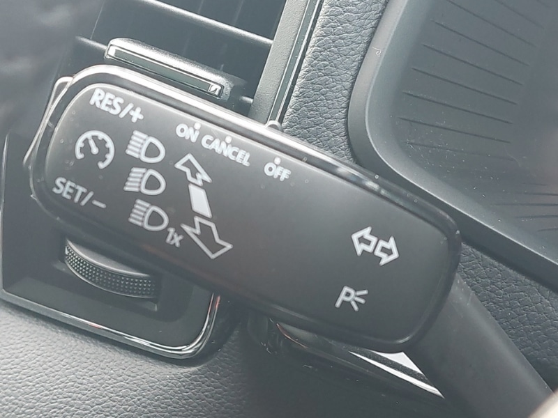 Used Skoda Karoq 2024 for sale - 78147237: Photo 17