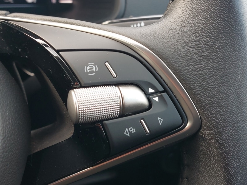 Used Skoda Karoq 2024 for sale - 78147237: Photo 19