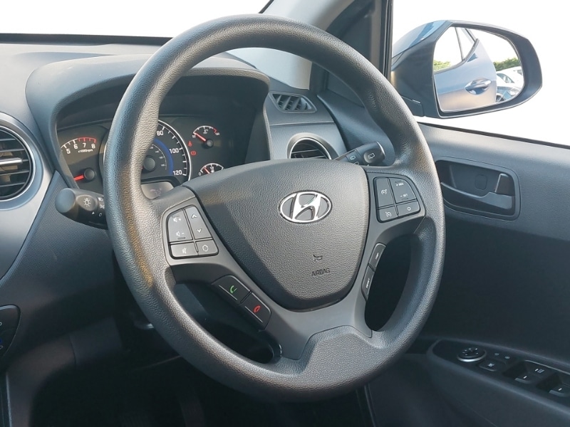 Used Hyundai i10 2017 for sale - 76860498: Photo 10