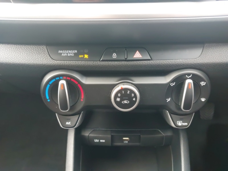 Used Kia Stonic 2022 for sale - 76911635: Photo 16