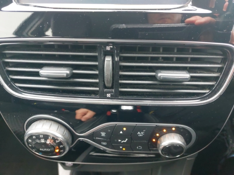 Used Renault Clio 2017 for sale - 77669656: Photo 15