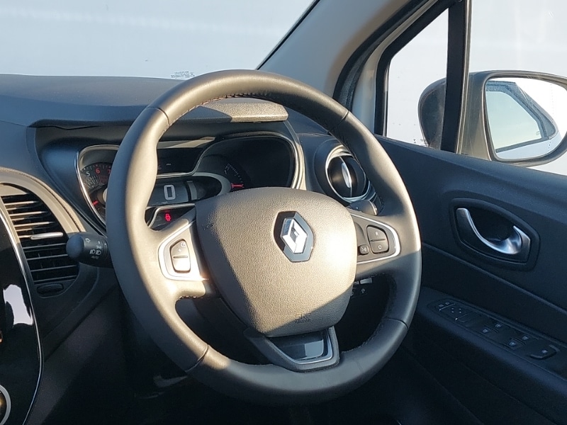 Used Renault Captur 2018 for sale - 77852629: Photo 10